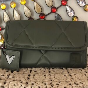 Chic Olive Green Quilted Wallet